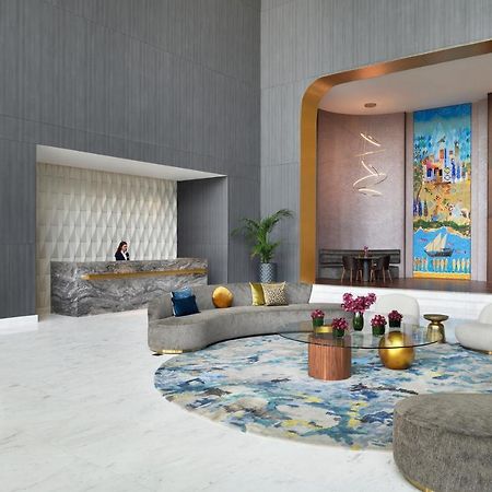 Movenpick Jumeirah Village Triangle Dubaï Extérieur photo The lobby of the hotel