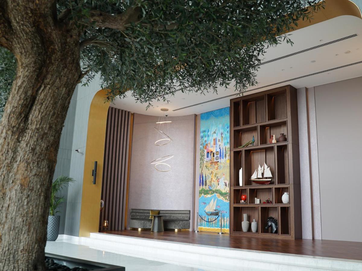 Movenpick Jumeirah Village Triangle Dubaï Extérieur photo The interior of the new synagogue